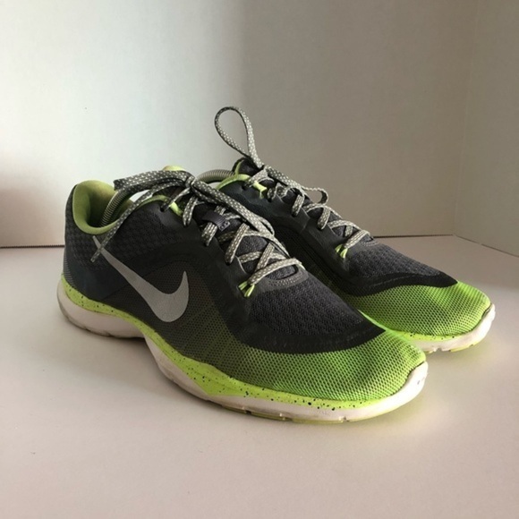 Nike Women's Flex Trainer 6 - Picture 2 of 9